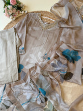 Viscous organza digital printed suit with hand work detailing-03